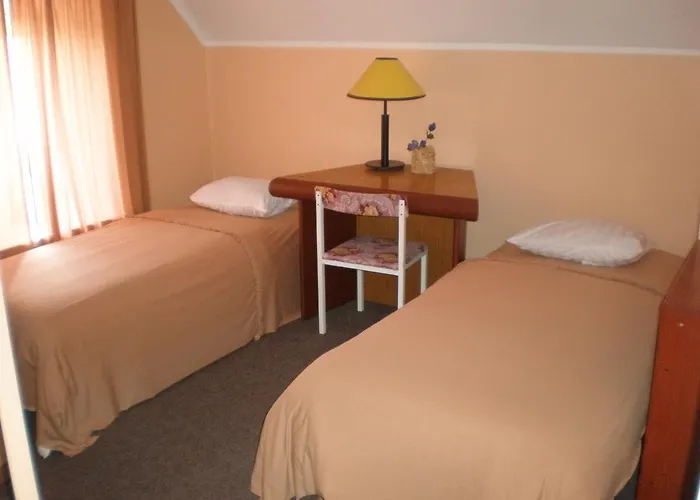 Отель Getliin *